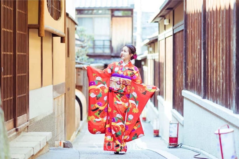 Kyoto Gion Kiyomizudera Kimono Yukata Hairstyle | Photoshoot - Adding hairstyling and makeup at Kiyomizudera