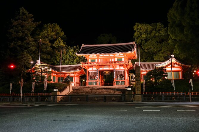 Kyoto: Gion Night Walking Tour with Geisha Insight - The geisha question, handled honestly