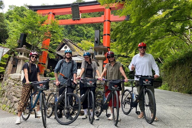 Kyoto: Gion & Pontocho Food Tour with 13 Dishes - Pontocho brings the walk toward dinner