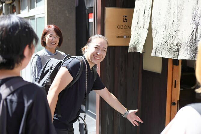 Kyoto: Gion & Pontocho Food Tour with 13 Dishes - What you actually eat: a broad Japanese sampler