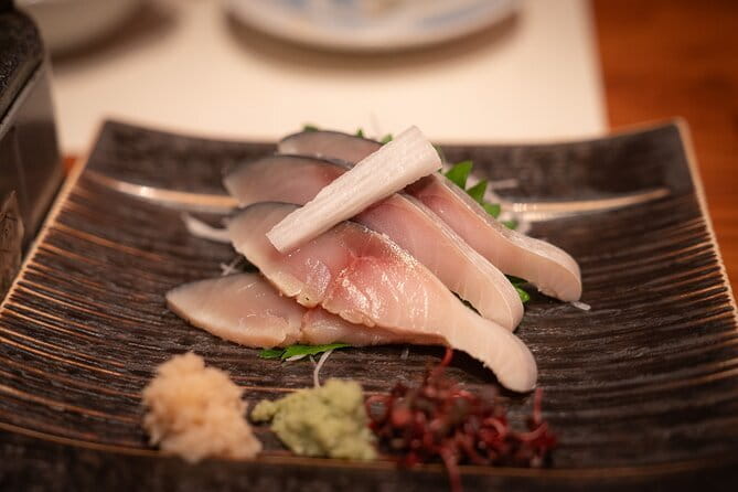 Kyoto: Gion & Pontocho Food Tour with 13 Dishes - Why the guide matters more than the menu