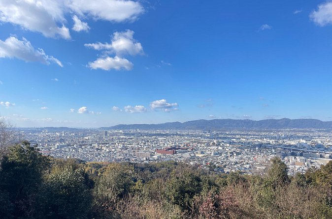 Kyoto Guided Walking Tour: Secret Zen Garden and Fushimi Inari - Komyo-in is the quiet garden stop