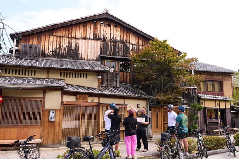 Kyoto: Hidden Gems E-Bike Tour Through Backstreets & Temples - The Philosopher’s Path at a slower pace