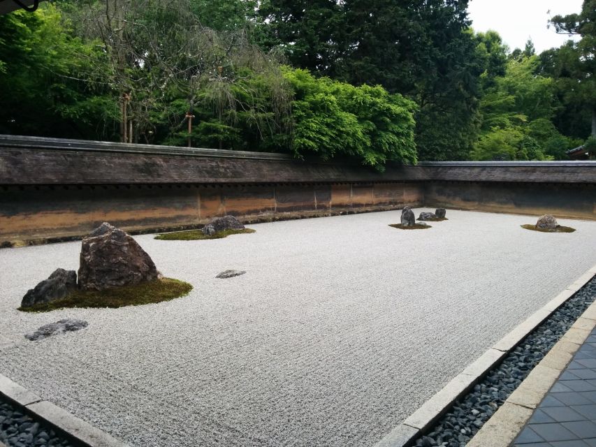 Kyoto Highlights 7-Hour Private Guided Tour - Why a private route helps in Kyoto
