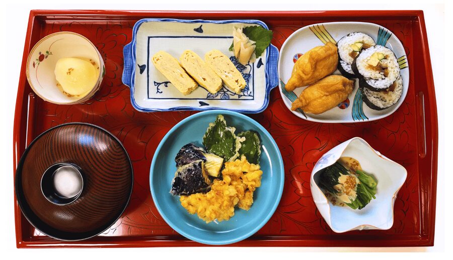 Kyoto Home Cooking Class ＆Supermarket tour near Fushimiinari - Should you book the Kyoto home cooking class?