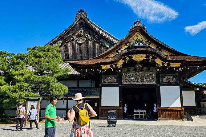 Kyoto Imperial Palace & Nijo Castle Guided Walking Tour - 3 Hours - Nijo Castle and the shogun’s world