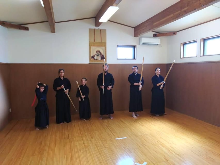 Kyoto: Kendo Samurai Experience Tour - Teaching style and language support