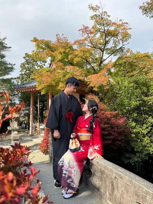 Kyoto: Kimono Rental with Hairstyling and Accessories - Getting dressed in several careful layers