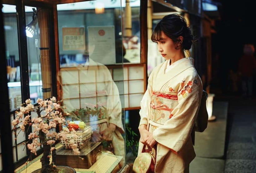 Kyoto: Kimono/Yukata Rental 5 Minute from Kiyomizu-dera - Choosing between a kimono and a yukata