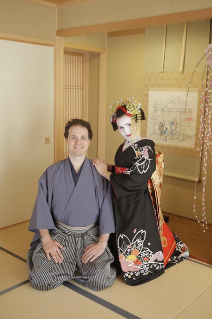 Kyoto kiyomizu Temple : Maiko and Samurai Couple Photoshoot - What the Three-Hour Session Includes