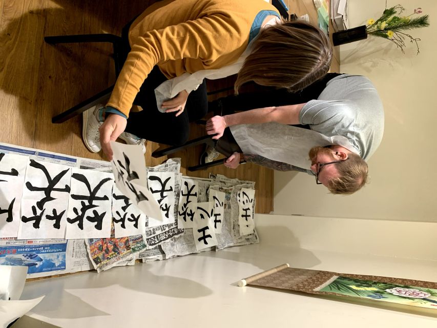 Kyoto: Local Home Visit and Japanese Calligraphy Class - Small rules that matter