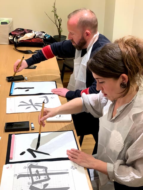 Kyoto: Local Home Visit and Japanese Calligraphy Class - Who should book this activity