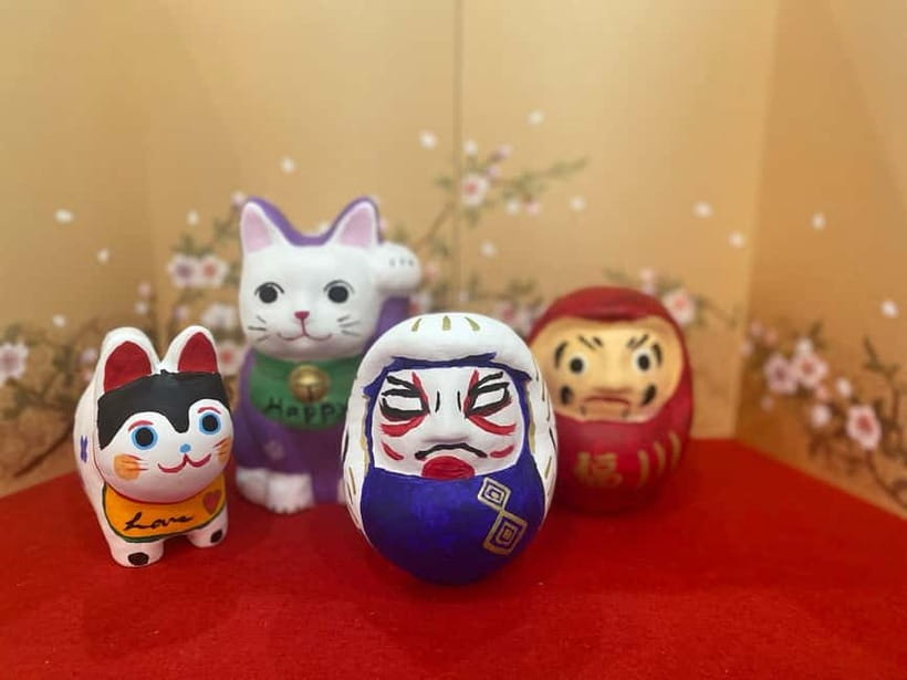 Kyoto: Make Your Own "Daruma" Craft & Painting Workshop - A quiet change of pace in central Kyoto