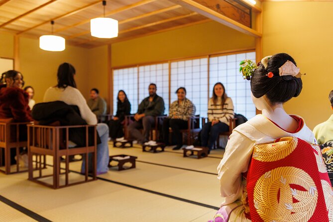Kyoto: Meet the Geisha Maiko with Gion Walking Tour - Hanamikoji Street and Gion Corner