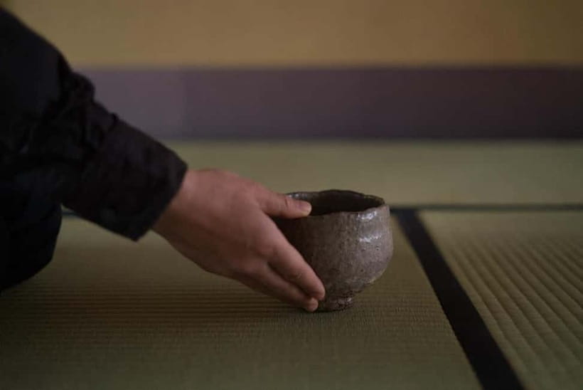 Kyoto: Mindful Tea Ceremony in 100-Year-Old Teahouse - Watching the matcha preparation