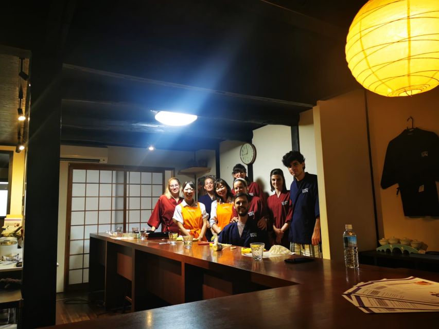 Kyoto: Morning Japanese Bento Cooking Class - Watching the demonstration before you cook