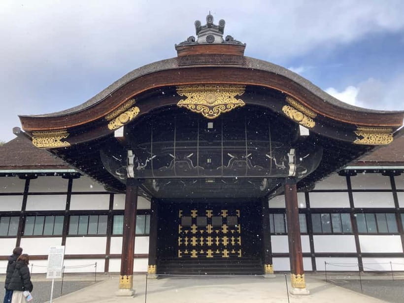 Kyoto: Nijo Castle and Kyoto Imperial Palace Guided Tour - Practical tips for a better visit