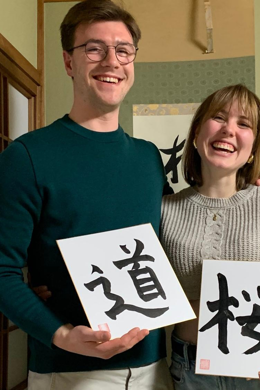 Kyoto Ninenzaka : Japanese Calligraphy Class in Townhouse - Practical details before you reserve