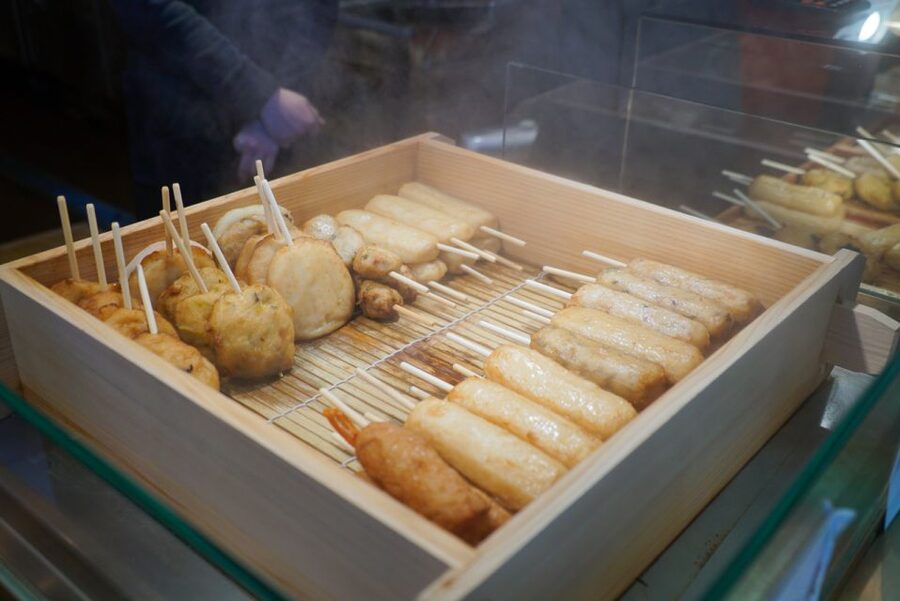 Kyoto: Nishiki Market Brunch Walking Tour-7 Tastings+Brunch - Seven tastings, then a proper brunch