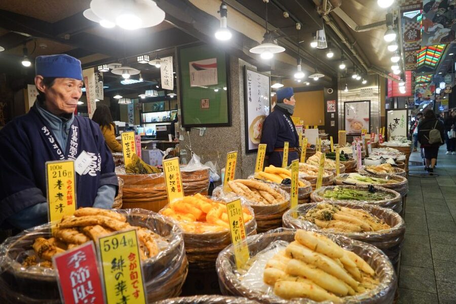 Kyoto: Nishiki Market Brunch Walking Tour-7 Tastings+Brunch - Dietary limits you should take seriously