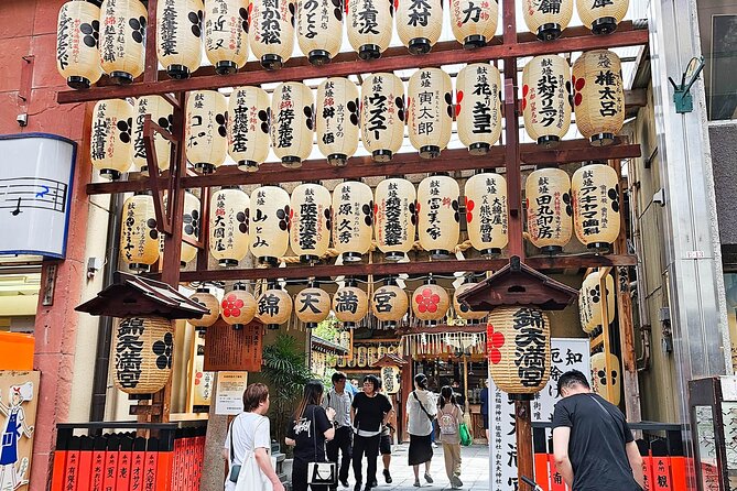 Kyoto Nishiki Market & Depachika: 2-hours Food Tour with a Local - Starting at Apple Kyoto and Daimaru’s basement