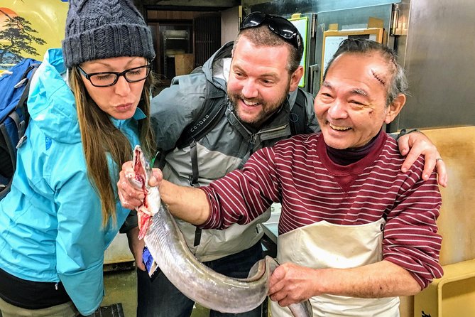Kyoto Nishiki Market Food and Culture Walking Tour - Shinkyogoku, a modern shopping arcade with local life
