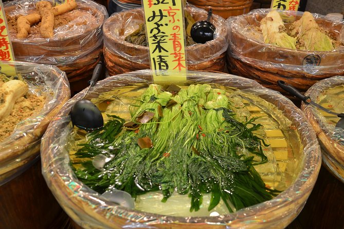 Kyoto Nishiki Market Tour - Nearby Sights and the End Near Karasuma