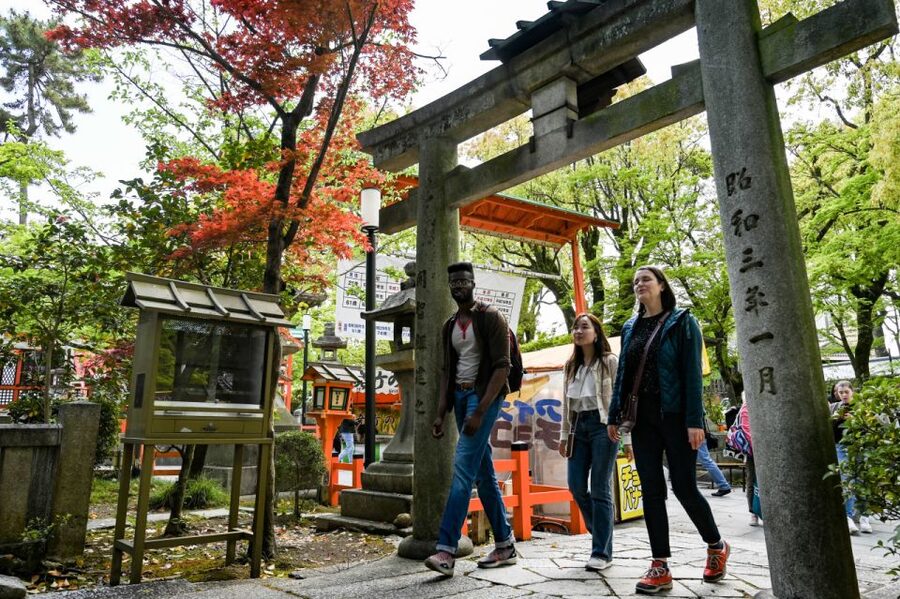 Kyoto: Private Customized Walking Tour with a Local Insider - The local-host advantage