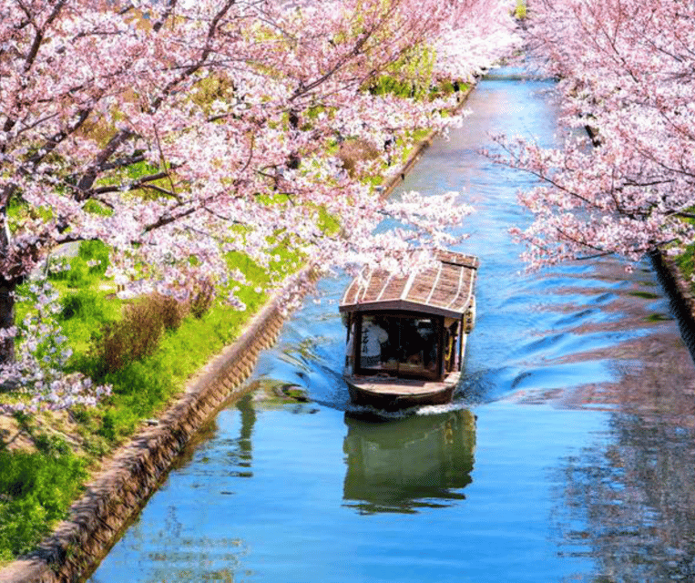 Kyoto: Private Highlights Tour with Guide and Luxury Vehicle - Fushimi Inari means red gates and an uphill choice