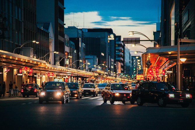 Kyoto Private Night Tour with a Local – Bars, Bites & Culture - Timing, walking, and practical planning