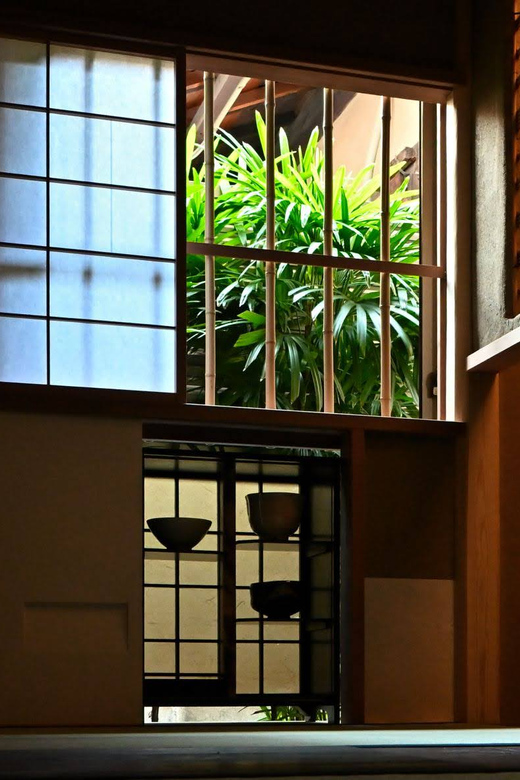 Kyoto: Private Tea Ceremony at local home with tea master - A quiet tea room three minutes from Nijo Castle