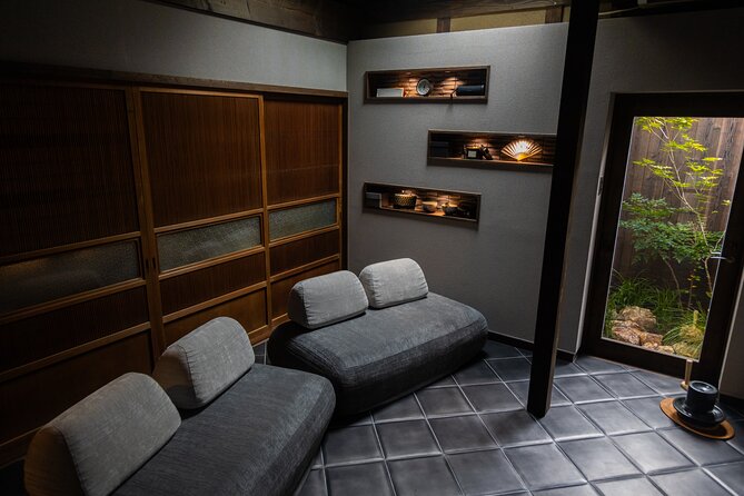 KYOTO: Private Tea Ceremony in Hidden Townhouse (Kid-Friendly) - Watching the tea ceremony demonstration