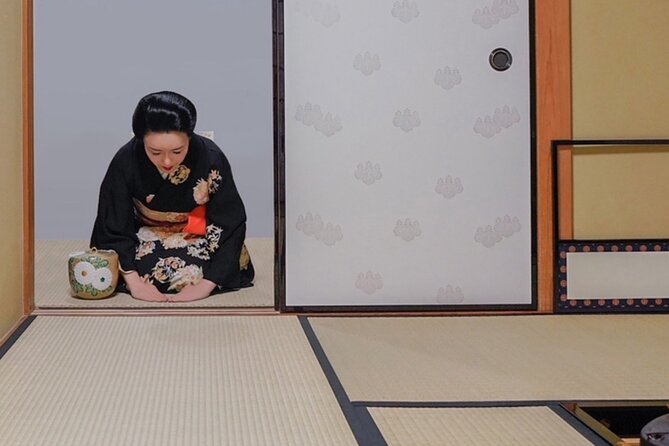 Kyoto: Quiet and Graceful Tea Ceremony - What happens during the 45-minute ceremony