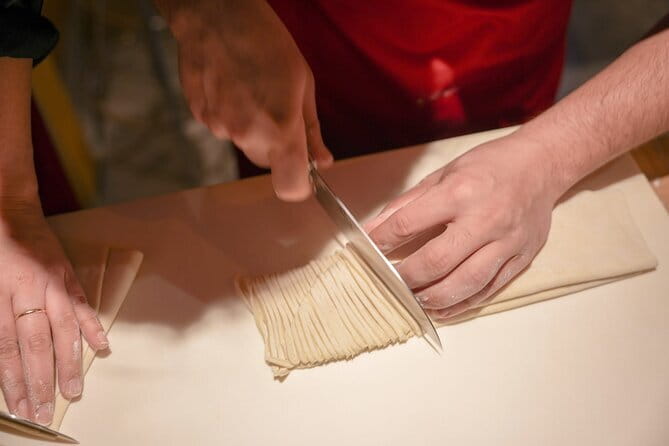 Kyoto Ramen and Gyoza Cooking Class with Professional Chefs - What makes the small group useful