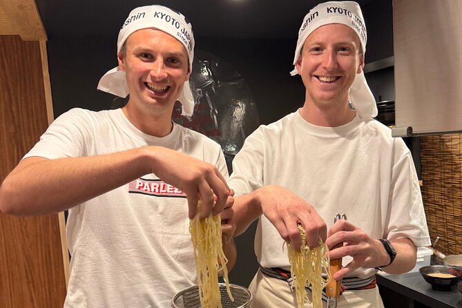 Kyoto Ramen Spoon Painting & Michelin Cooking Class - The temple itinerary needs a careful reading
