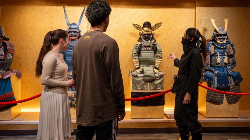 Kyoto: Samurai Ninja Museum guided tour - Dressing as a samurai and wearing the helmet
