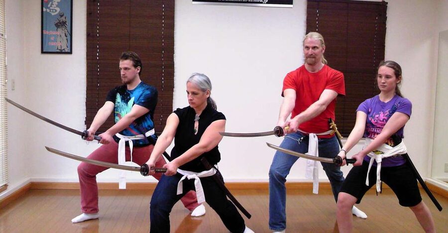 Kyoto: Samurai Sword Class by Experts in Traditional Arts - Choosing a costume and learning the formal bow