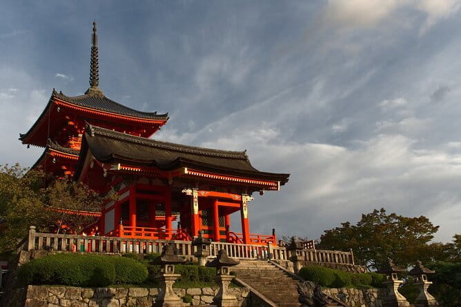 Kyoto Shogun Cycling Tour - Start in northwest Kyoto, finish near Kyoto Station