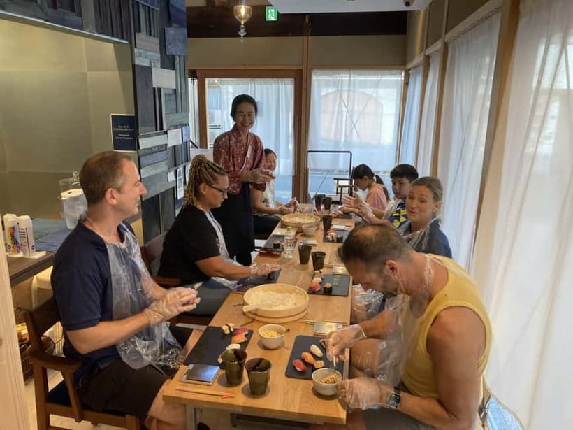 Kyoto: Small-Group Authentic Sushi Making Workshop - Eating your own sushi for lunch