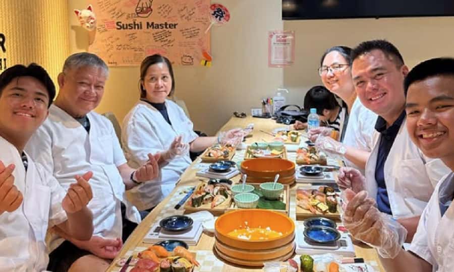 Kyoto: Sushi Making Experience in Kawaramachi - Who will enjoy this most