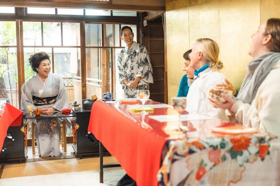 Kyoto: Table-Style Tea Ceremony at a Kyo-Machiya - Key points at a glance