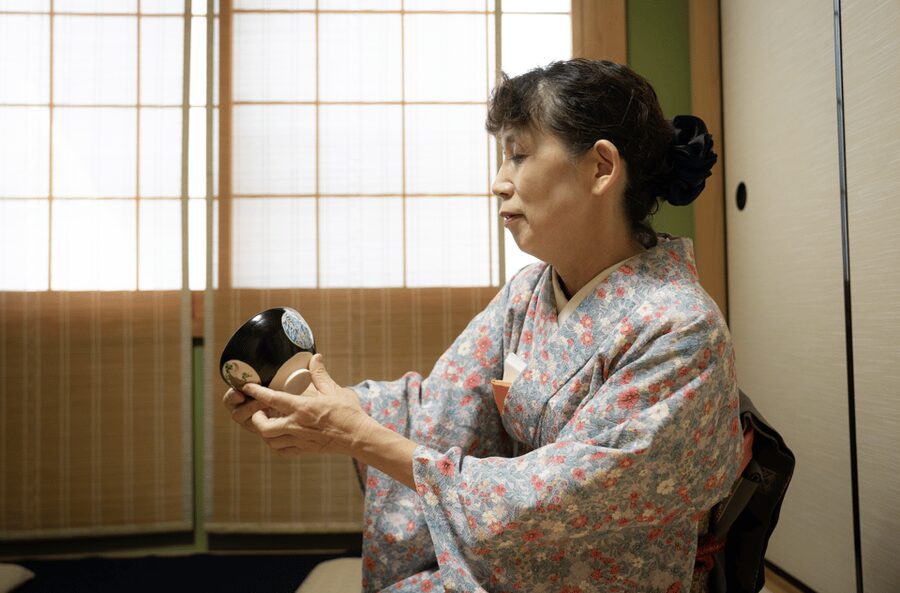 Kyoto: Tea Ceremony Experience in a Small Tea Room - Why this tea ceremony feels personal