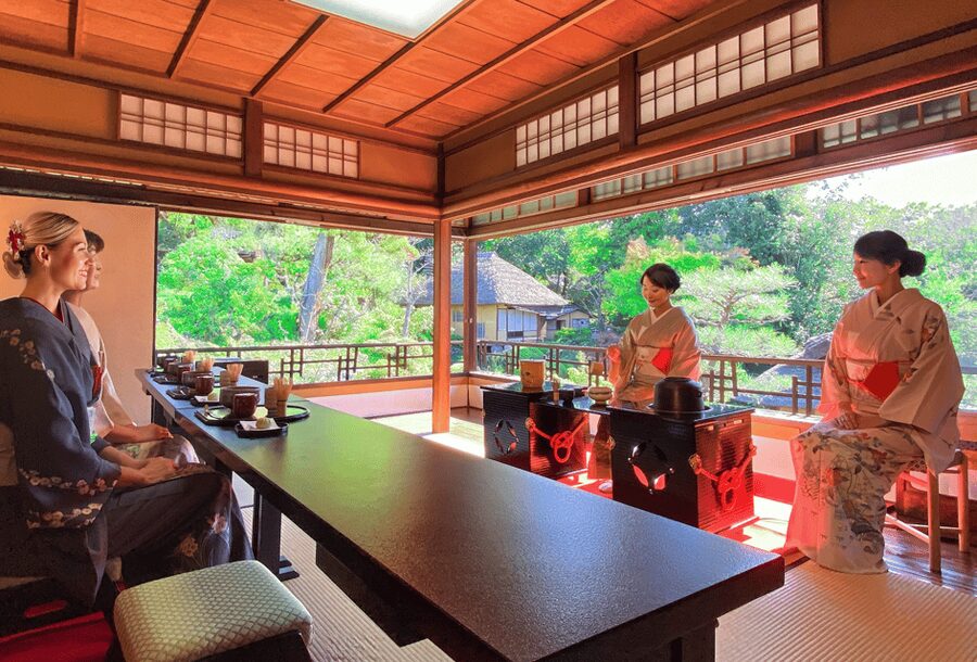 Kyoto: Tea Ceremony in a Traditional Tea House in Kiyomizu - Entering the tea house near Kiyomizu-Dera
