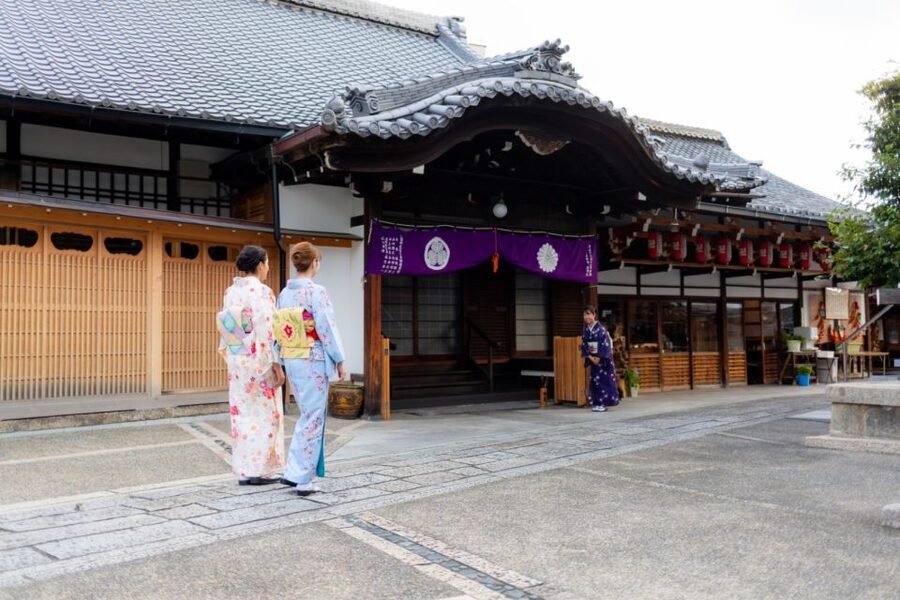 Kyoto: Tea Ceremony Ju-An at Jotokuji Temple - Who will enjoy Ju-An most