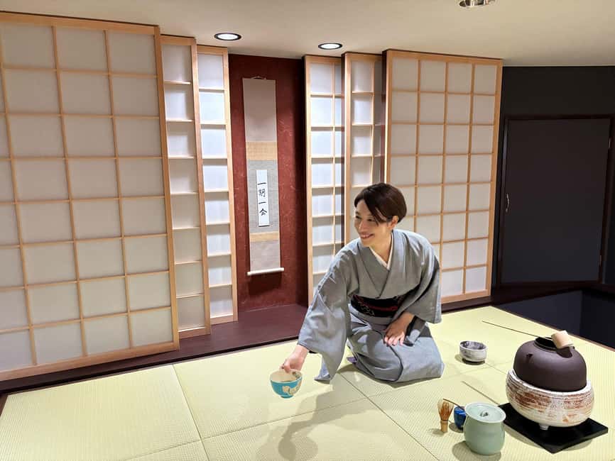 Kyoto: Traditional Tea Ceremony with Matcha & Sweets in Gion - Why chair seating makes a real difference