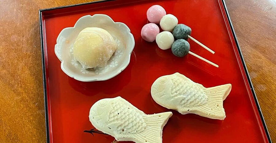 Kyoto: Wagashi (Japanese sweets) Cooking near Fushimiinari - Preparing three Japanese sweets yourself