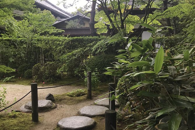 Kyoto: Zen Garden, Zen Mind (Private) - Tenjuan: compare another sub-temple garden