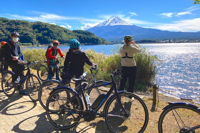 Lake Kawaguchi Explorer: E-Bike Guided Tour - Why an e-bike is a smart way to see Lake Kawaguchi