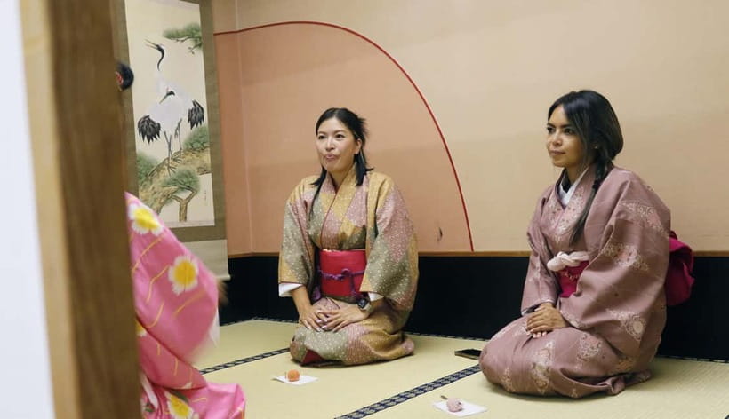 Learn Zen in a class of making Matcha tea near Osaka Castle - Entering the tea room as an equal