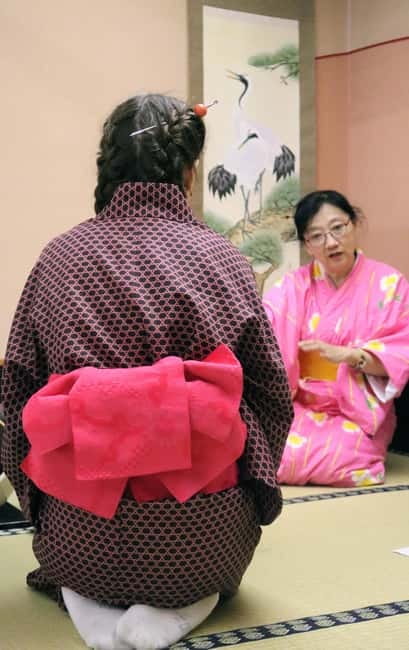 Learn Zen in a class of making Matcha tea near Osaka Castle - Wagashi, the edible lesson in Japanese beauty